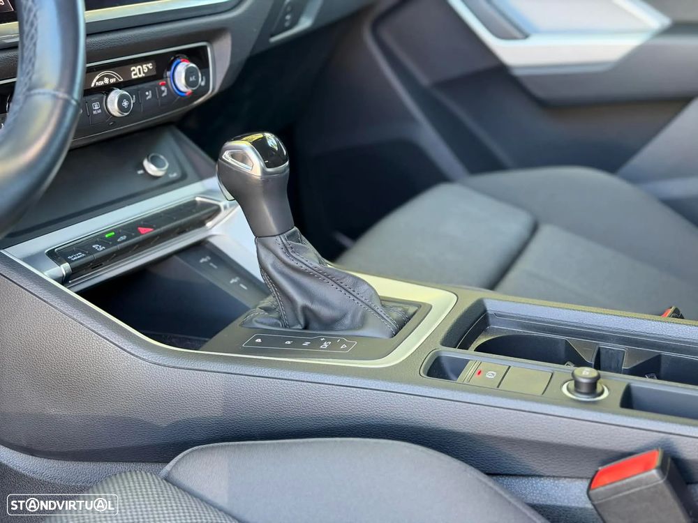 Audi Q3 Sportback 45 TFSIe S line S tronic - 27