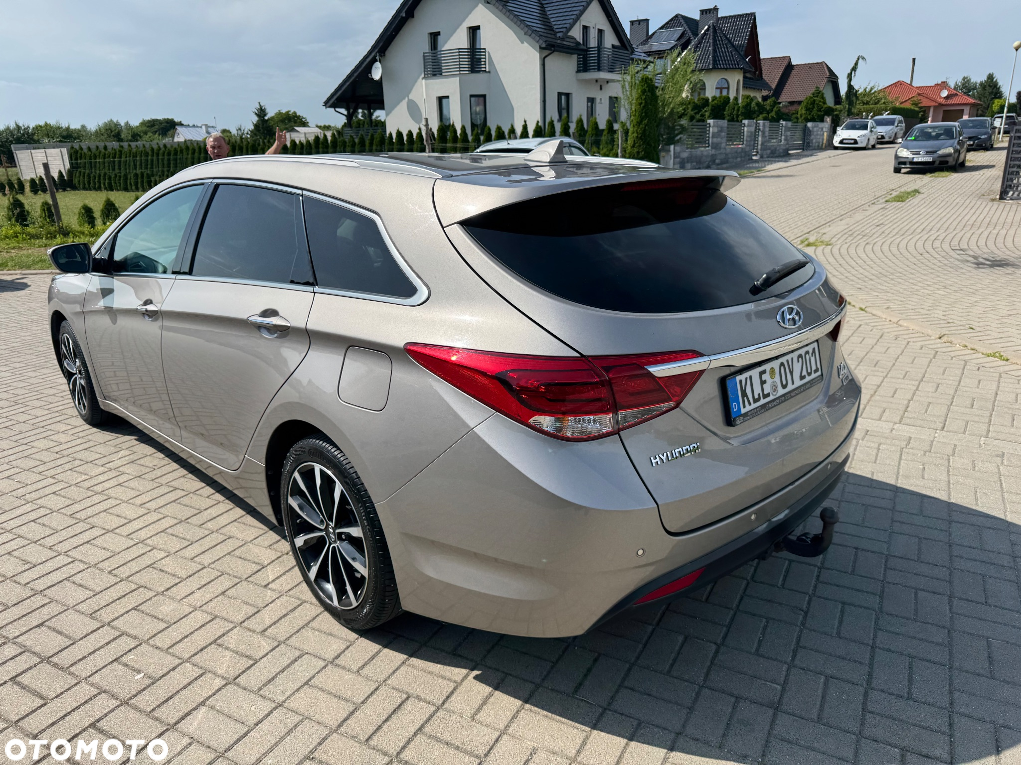 Hyundai i40 Kombi 1.7 CRDi DCT Premium - 10