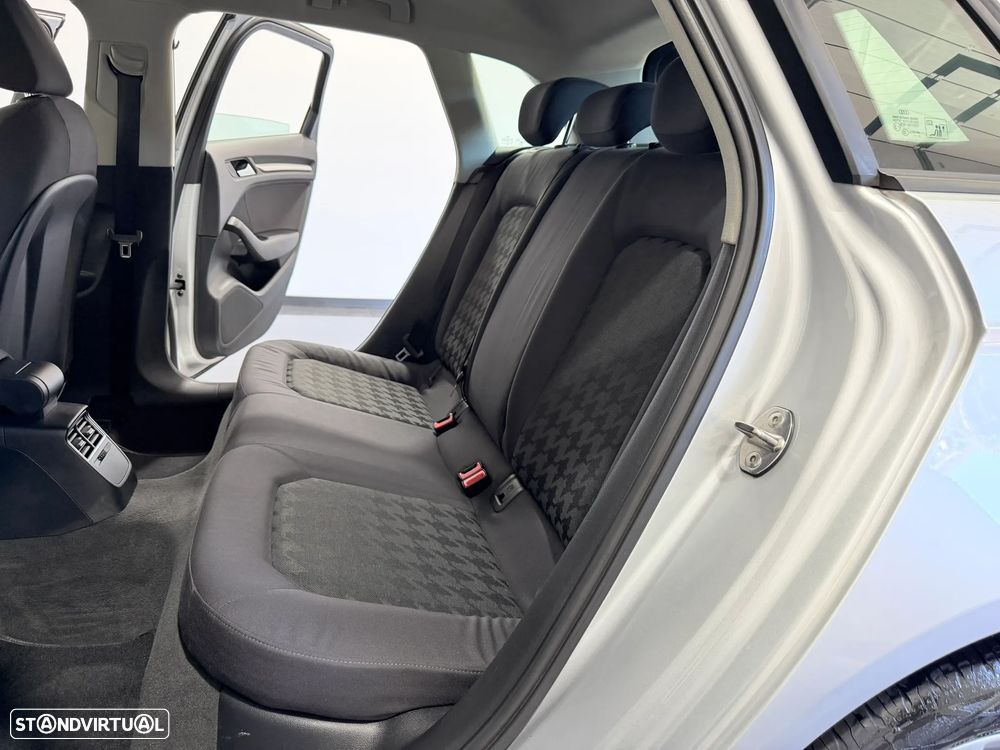 Audi A3 Sportback 1.6 TDI Advance - 40