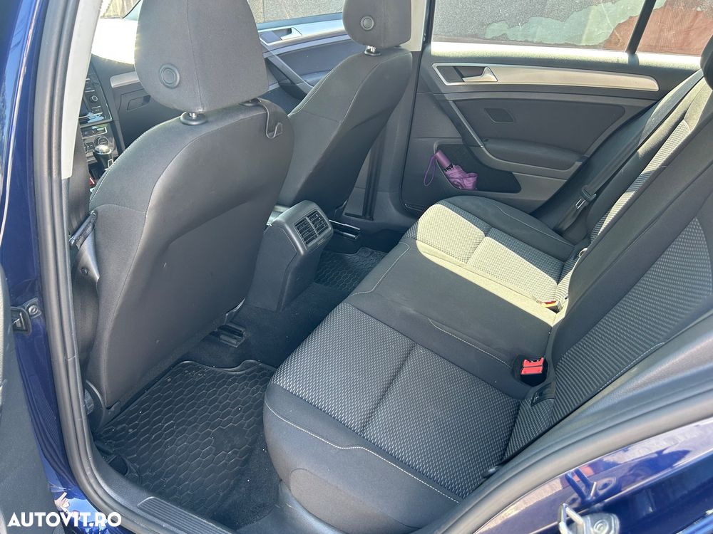 Volkswagen Golf 1.0 TSI Comfortline - 8