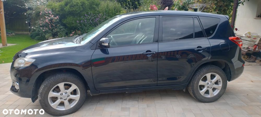 Toyota RAV4 - 3