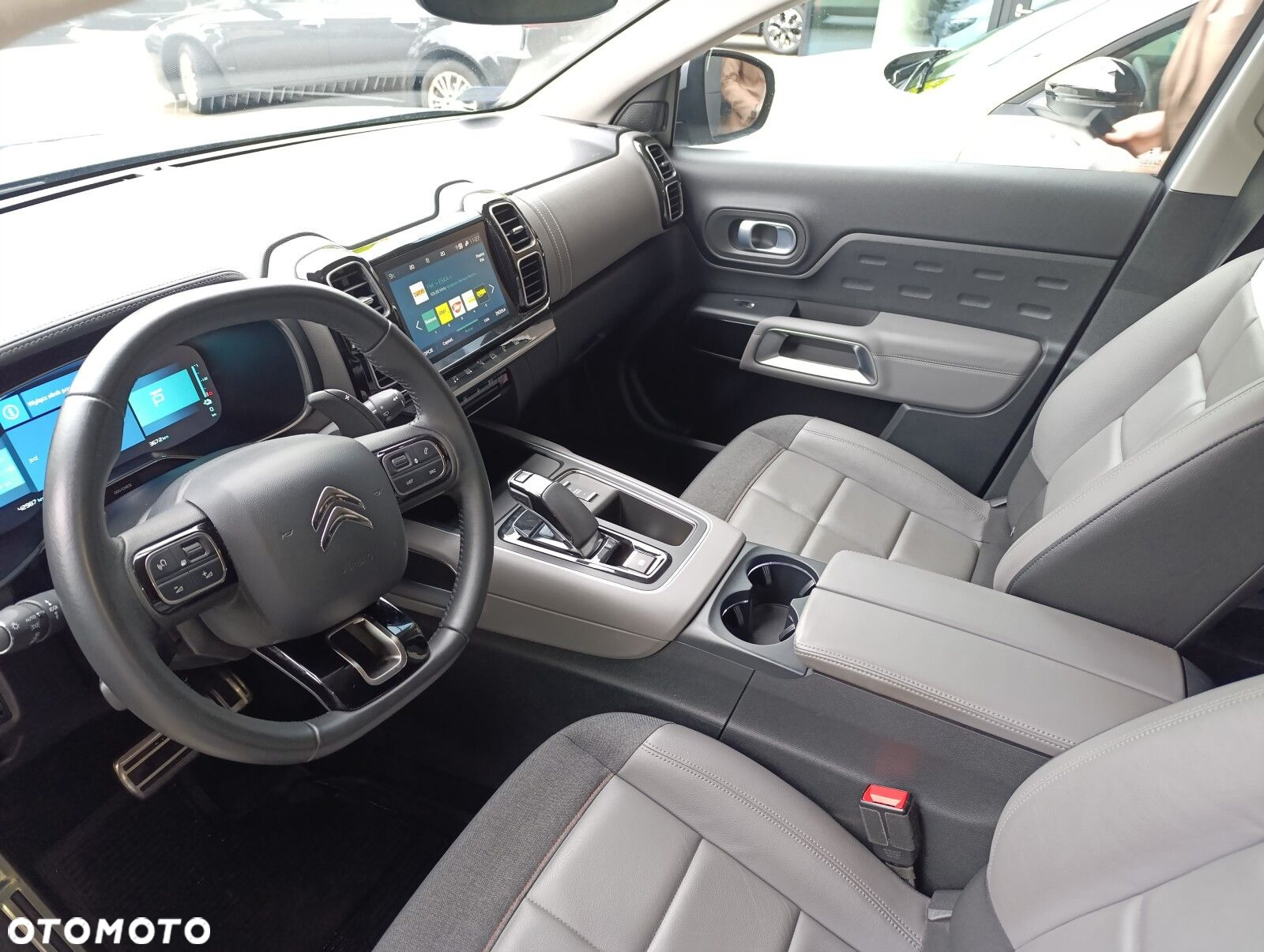 Citroën C5 Aircross 1.6 PHEV Shine EAT8 - 12