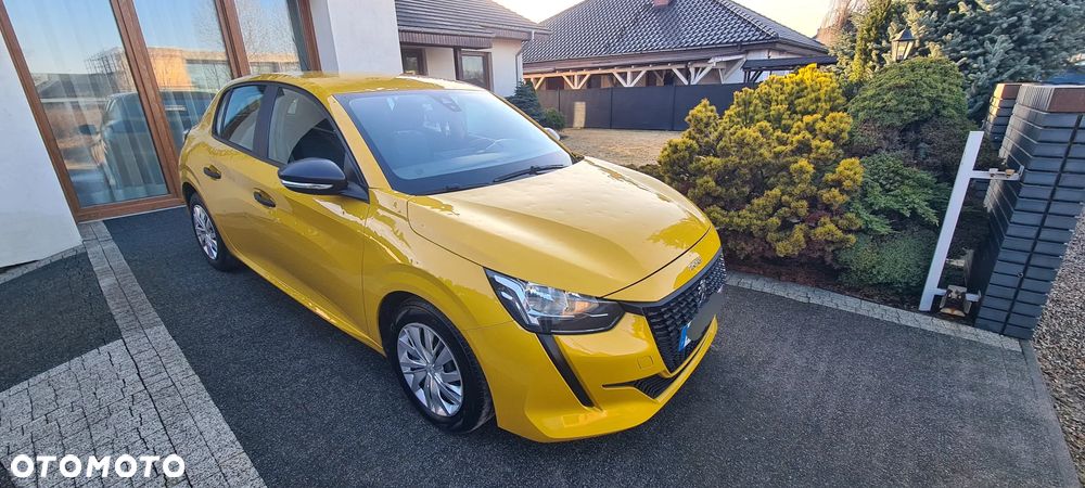 Peugeot 208 - 1