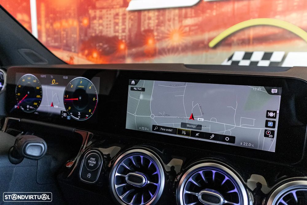 Mercedes-Benz GLA 220 d AMG Line - 14