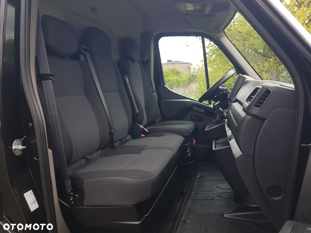 Renault MASTER L2H2 KLIMA DŁUGI WYSOKI BLASZAK VAN FURGON TEMPOMAT KRAJOWY I-WŁAŚCICIEL - 8