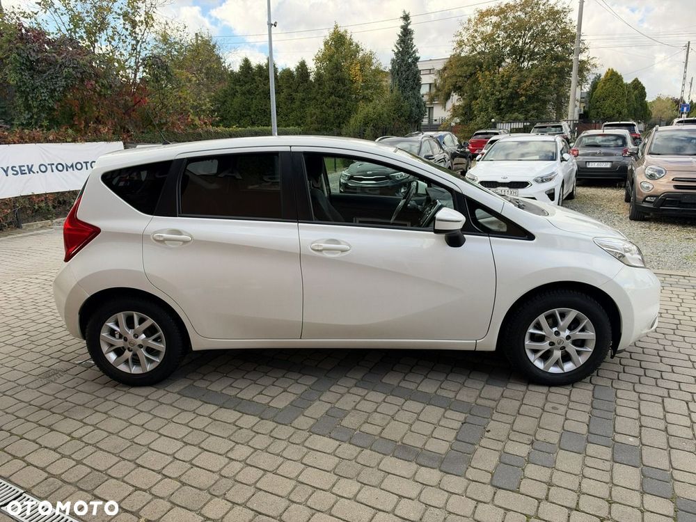 Nissan Note 2016 photo 5