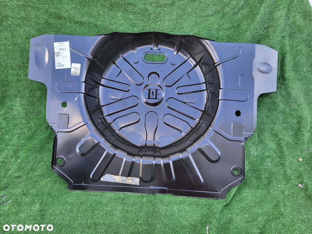 PODŁOGA BAGAŻNIKA RENAULT LAGUNA III 745140022R - 2