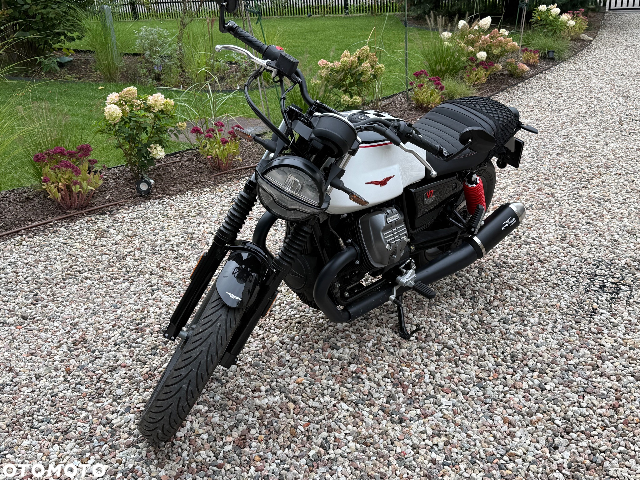 Moto Guzzi V7 - 3
