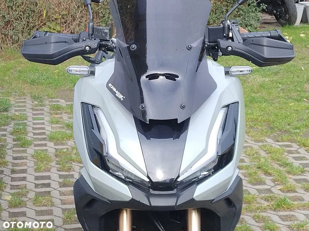 Honda X-ADV - 1