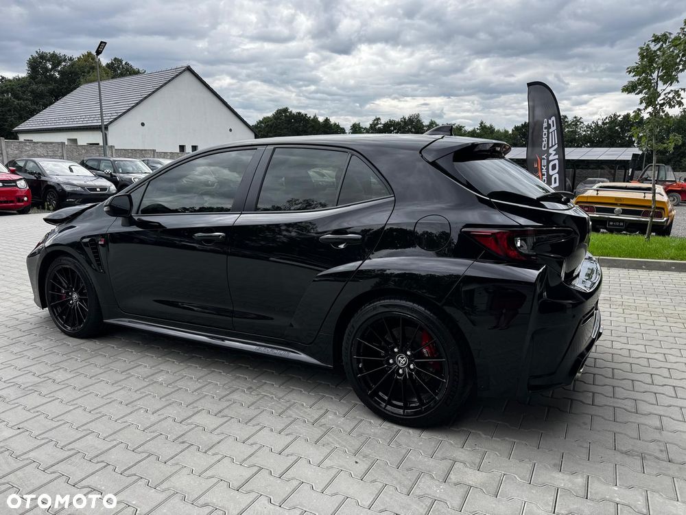 Toyota GR Corolla - 10