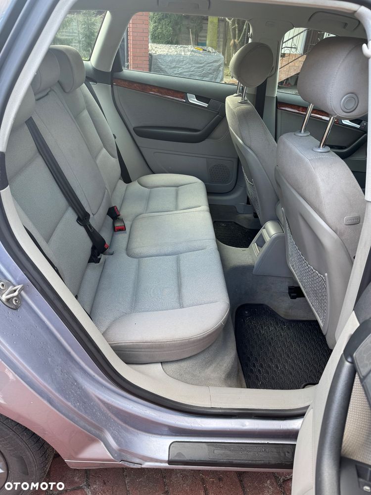 Audi A3 Sportback 1.6 FSI Ambition - 8