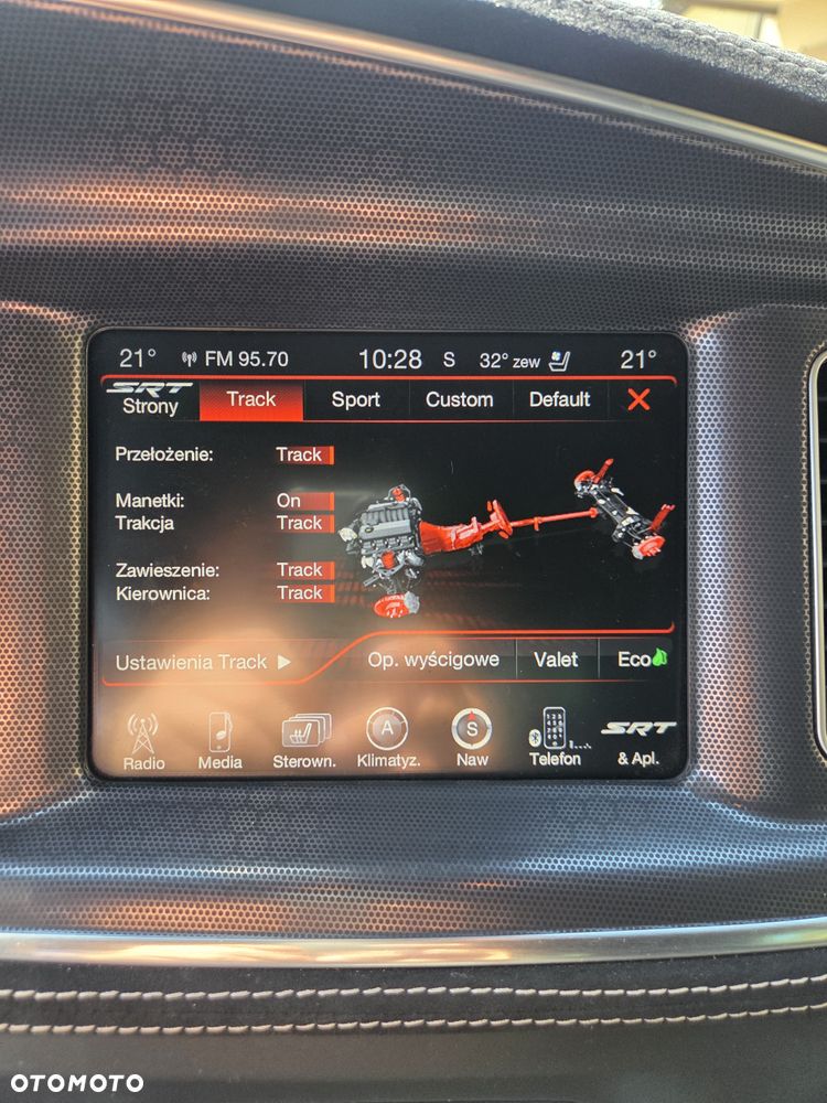 Dodge Charger 6.4 Scat Pack - 12