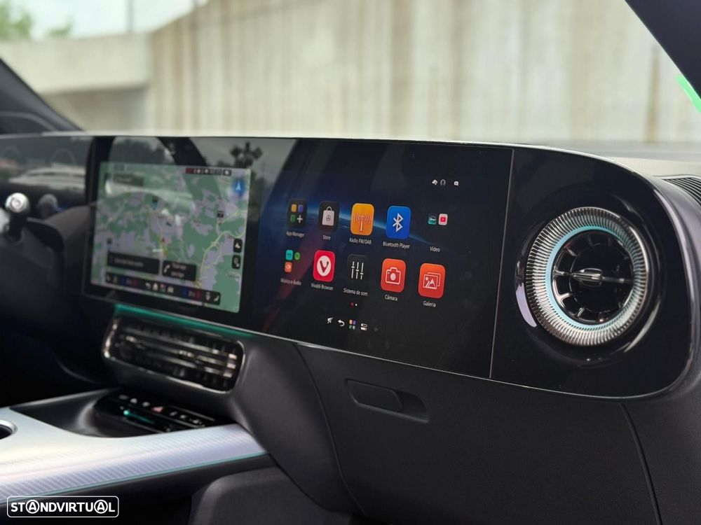 Mercedes-Benz GLB 250+ - 16