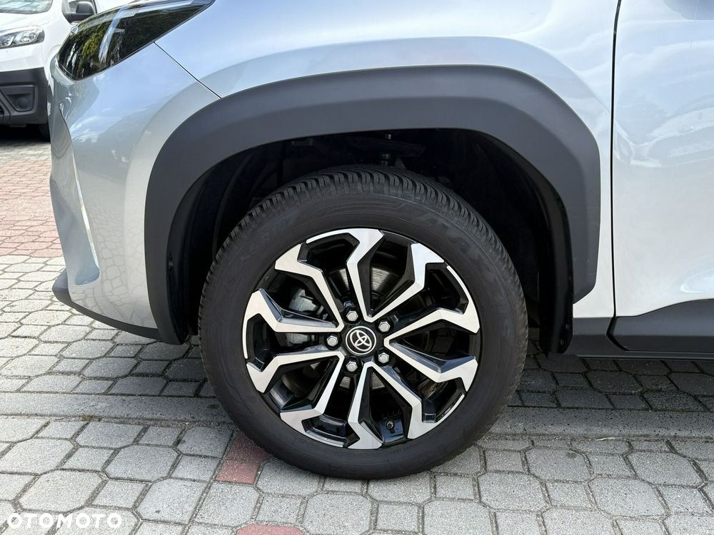 Toyota Yaris Cross - 10