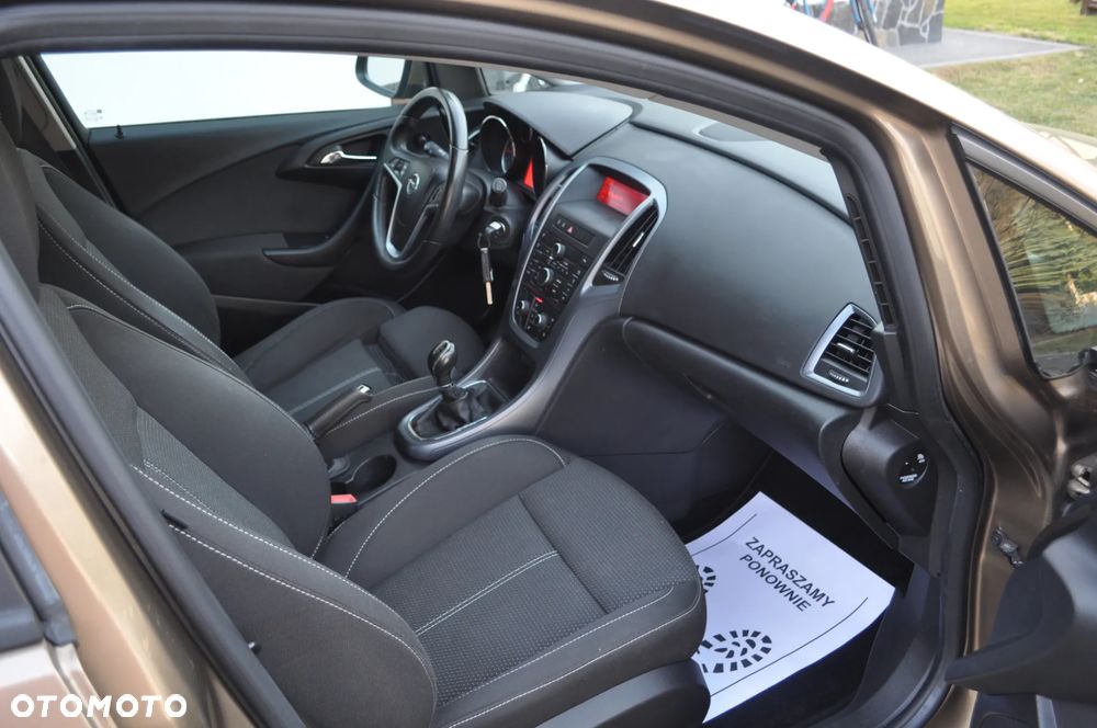 Opel Astra 1.4 Turbo Color Edition - 19