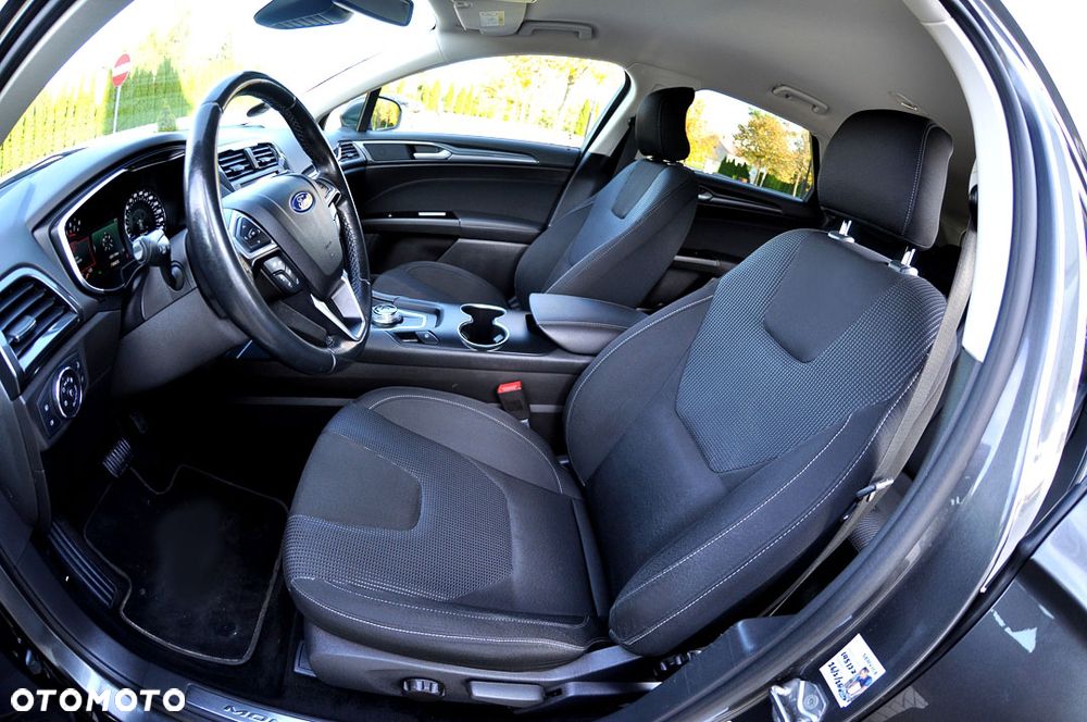Ford Mondeo SW 2.0 TDCi S&S PowerShift-Aut Titanium - 19