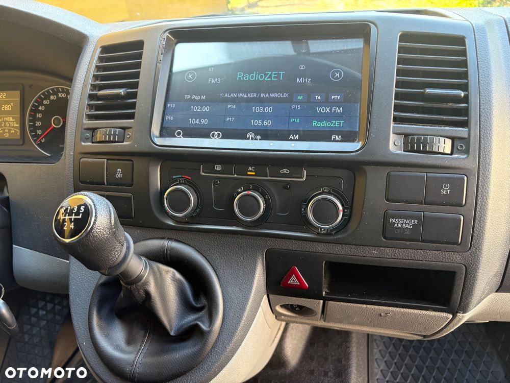 Volkswagen Transporter - 10