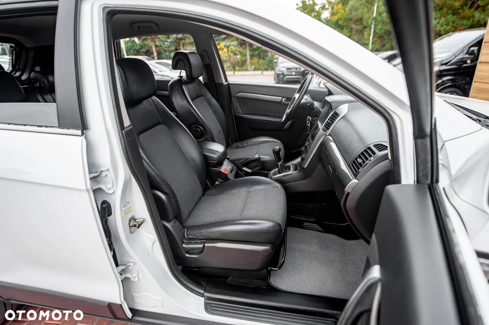 Chevrolet Captiva 2.4 4WD 7 Sitzer LT - 22