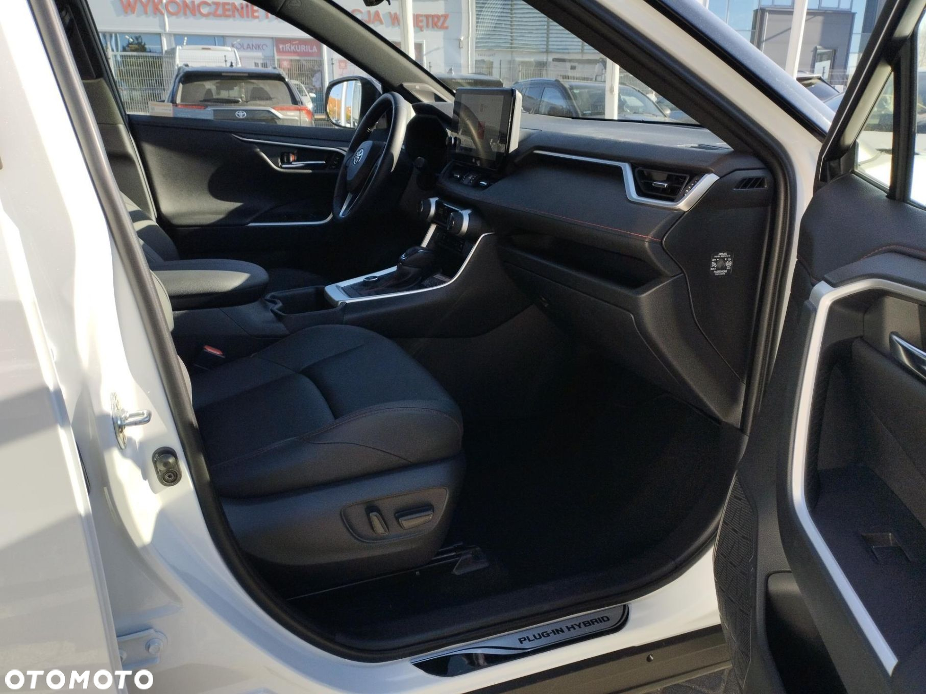 Toyota RAV4 - 10
