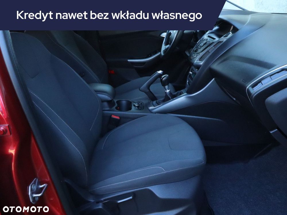 Ford Focus SW - 11