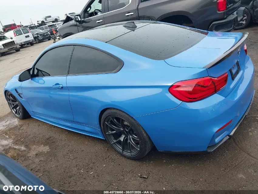 BMW M4 - 5