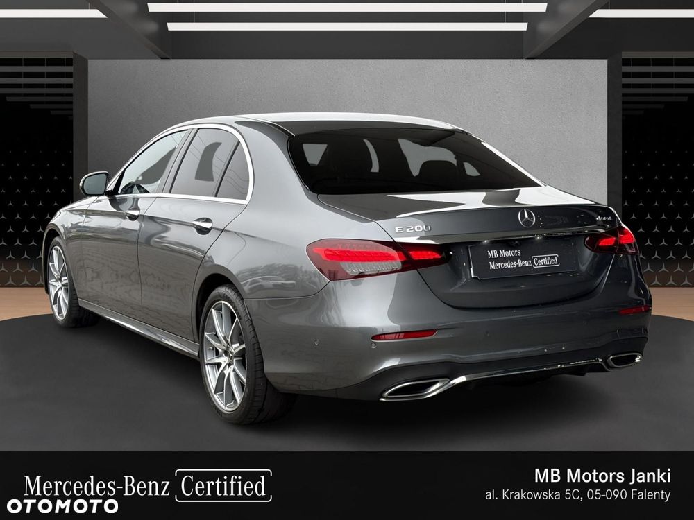 Mercedes-Benz Klasa E - 3