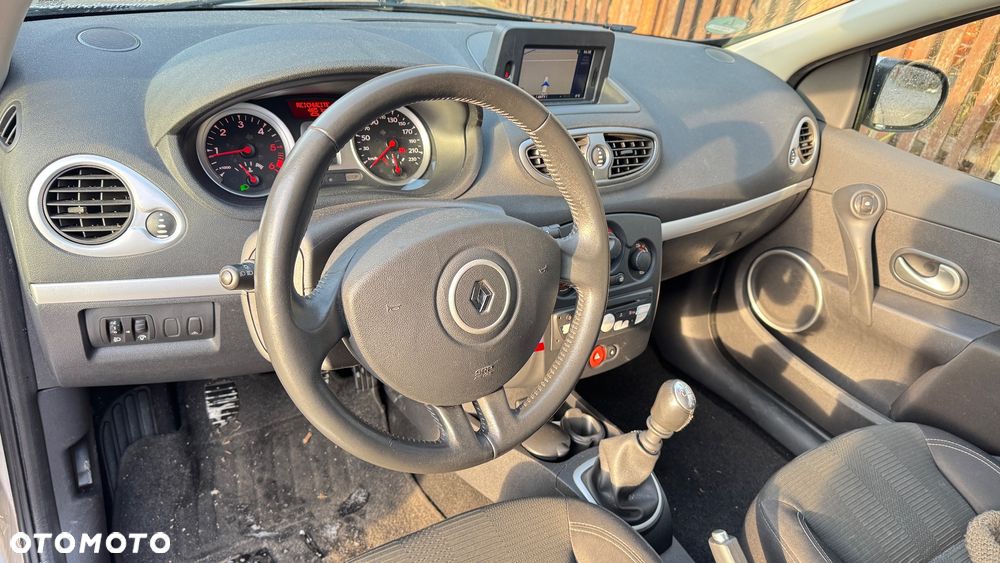 Renault Clio 1.5 dCi Dynamique - 3