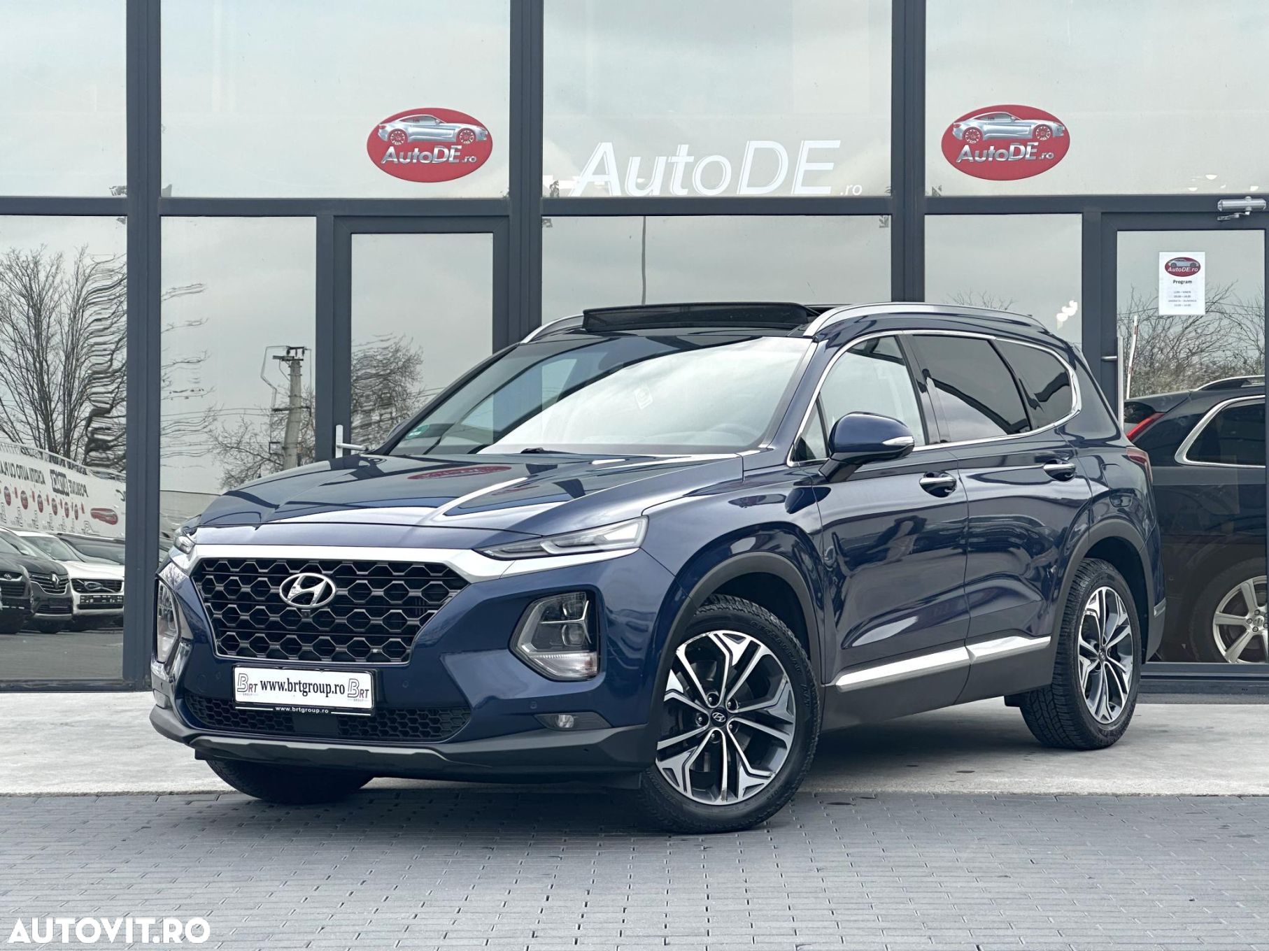 Hyundai Santa Fe - 1