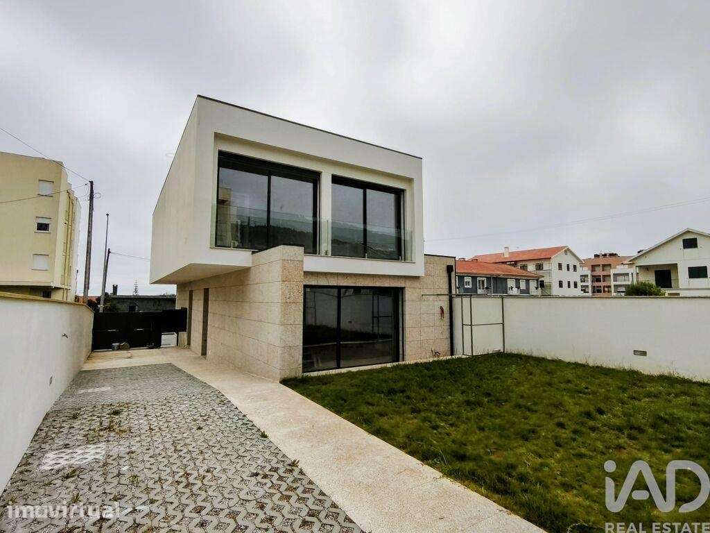 Casa / Villa T2 em Vila Praia de Âncora de 98,00 m2 - Grande imagem: 3/22