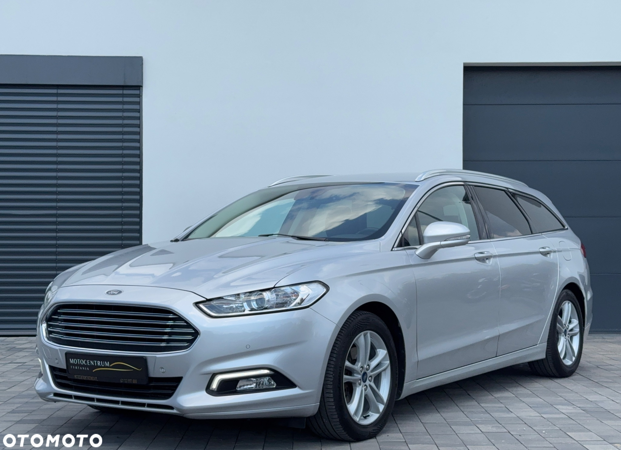 Ford Mondeo 2.0 TDCi Start-Stopp PowerShift-Aut Business Edition - 2