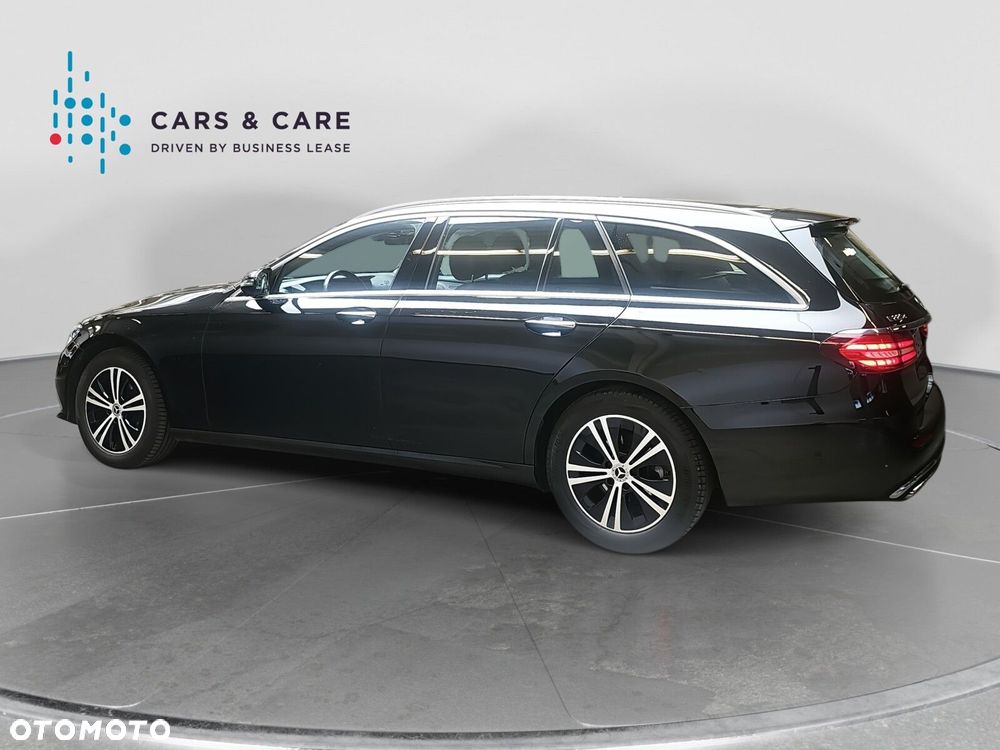 Mercedes-Benz Klasa E 220 d 4-Matic - 21