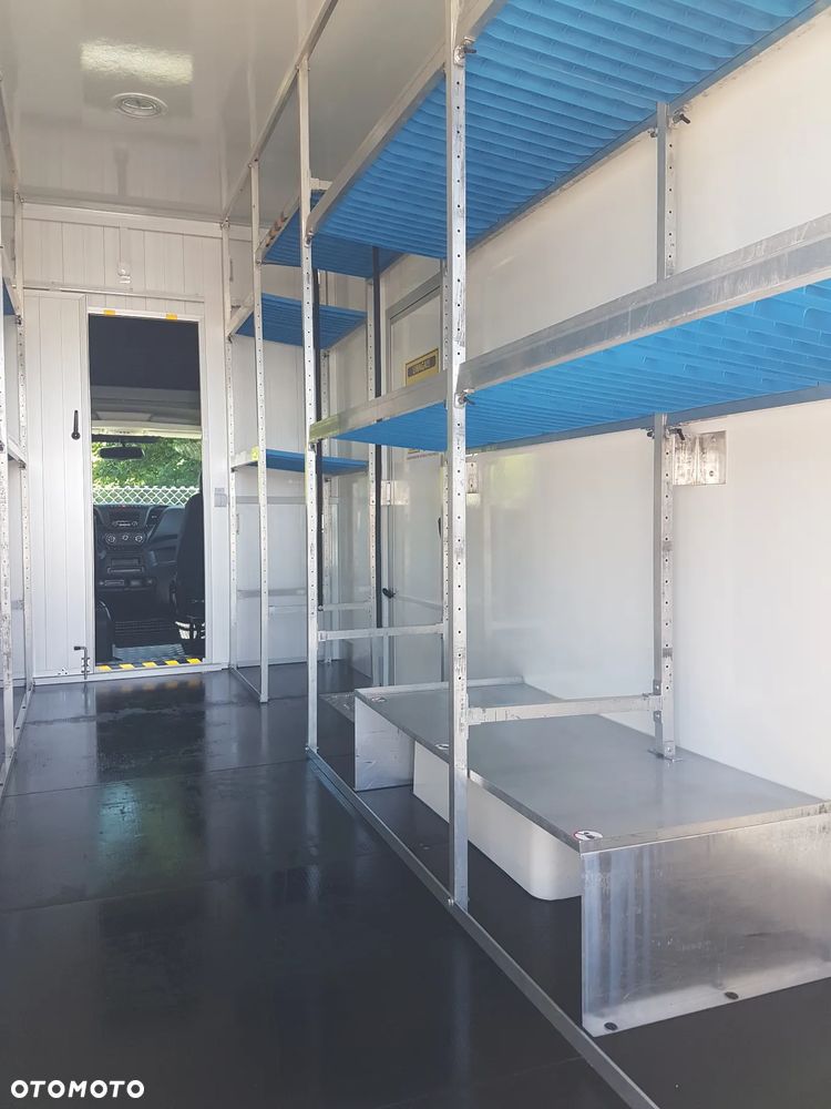 Iveco DAILY KONTENER NISKOPODŁOGOWY 4,43x2,23x2,42 SKLEP FOODTRUCK BAR KLIMA KONIOWÓZ KAMPER - 27