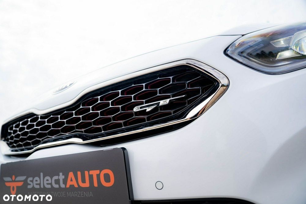 Kia ProCeed - 15