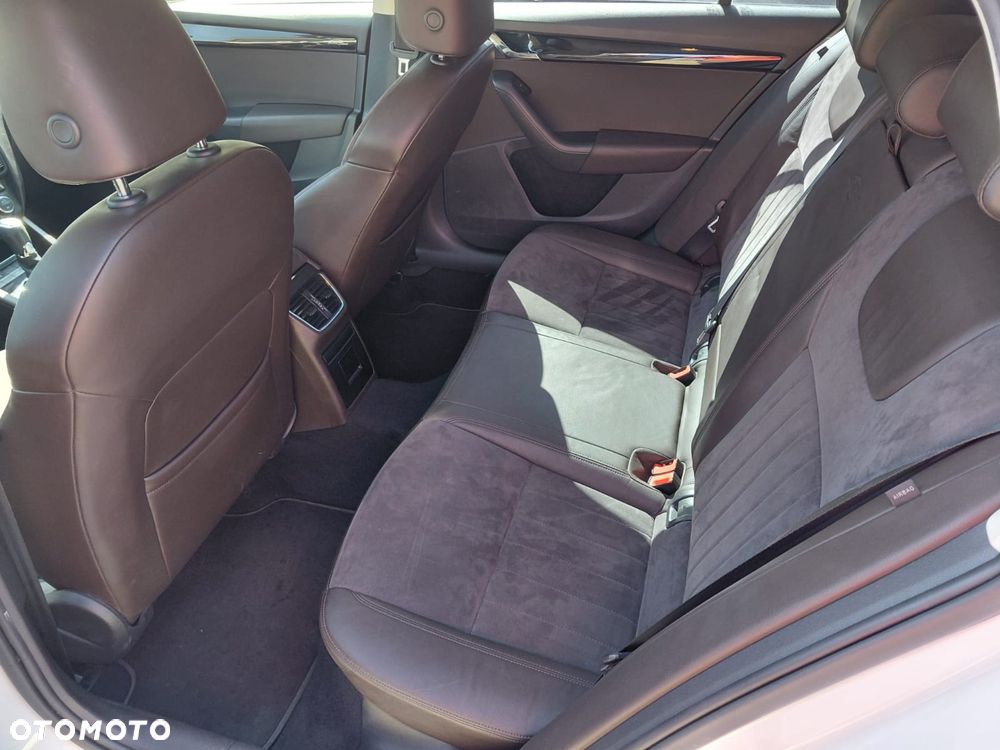 Skoda Octavia 2.0 TDI 4x4 DSG L&K - 20