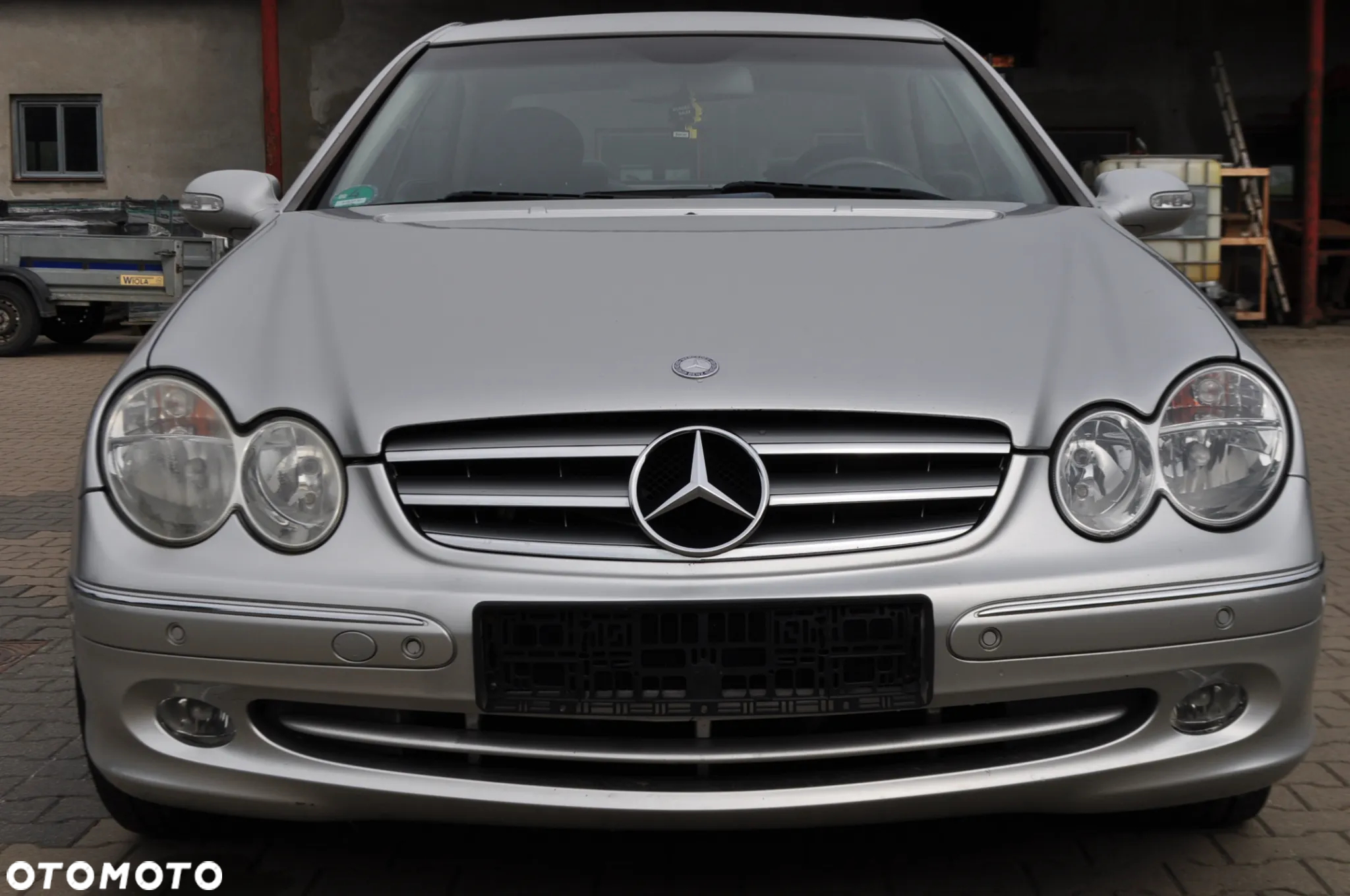 Mercedes-Benz CLK - 27