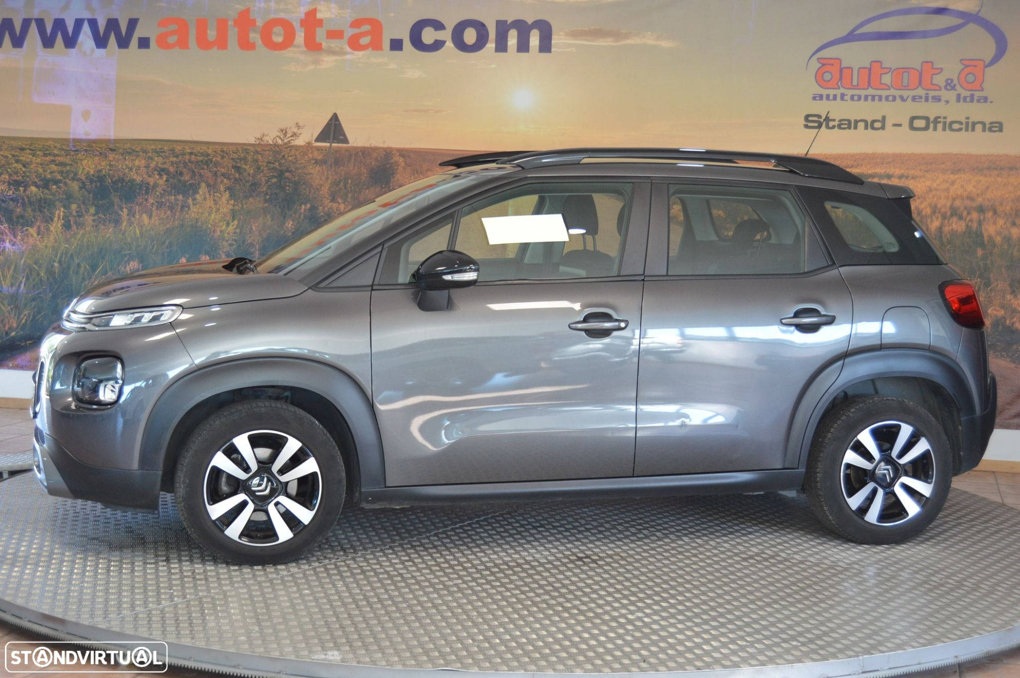 Citroën C3 Aircross 1.5 BlueHDi Shine EAT6 S&S - 2