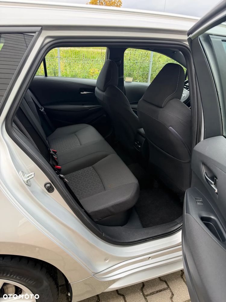 Toyota Corolla 1.8 Hybrid Comfort - 14