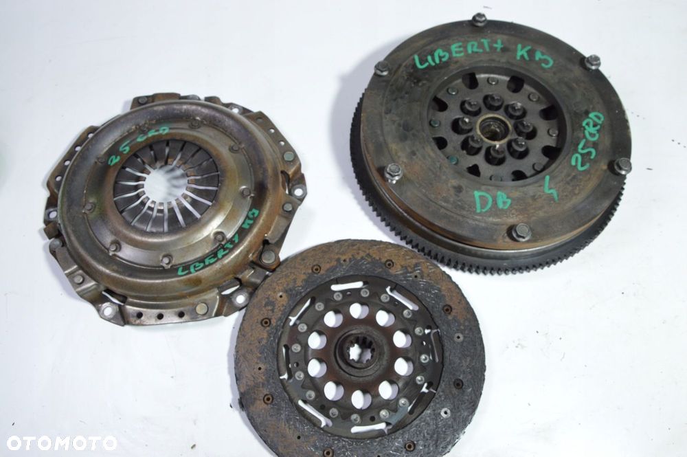 sprzęgło koło dwumasowe jeep cherokee liberty kj 2.5 crd - 1