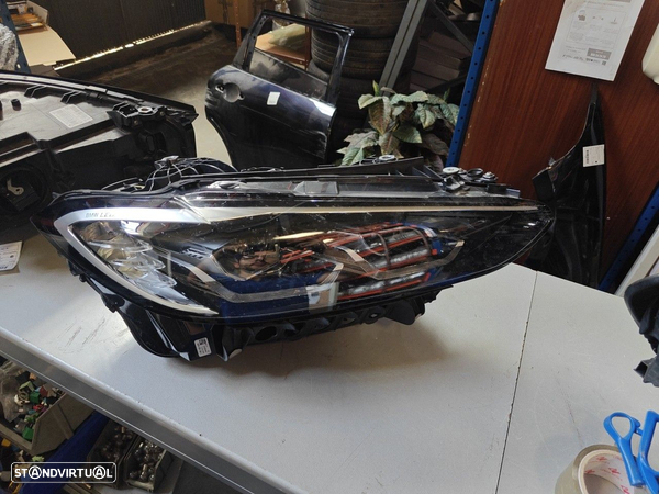 Farol Frente Direito / Otica Direita Bmw 4 (G22) 5A19352-04 Zkw 1192.1