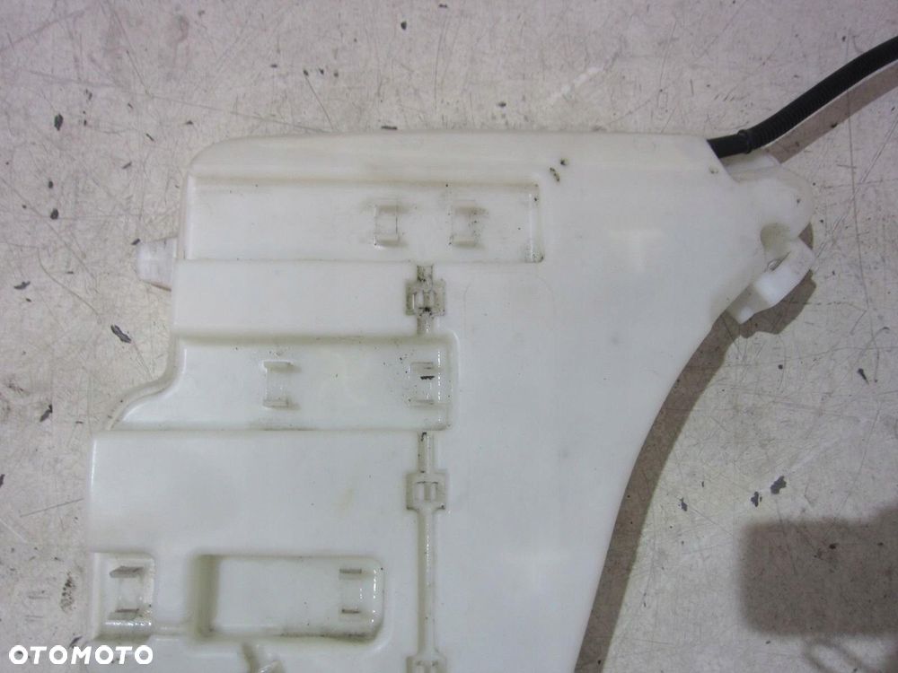 BMW 5 F07 GT F10 ZBIORNIK PŁYNU DO SPRYSKIWACZY ZBIORNICZEK 7172272 7269668 - 4