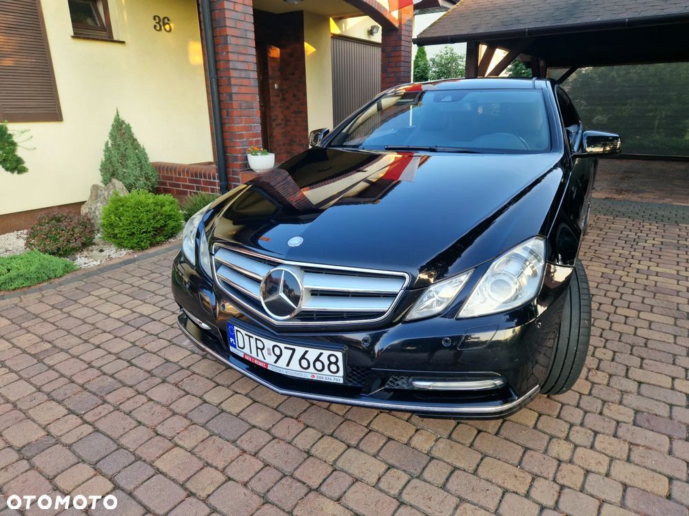 Mercedes-Benz Klasa E 250 CGI BlueEFFICIENCY Automatik Avantgarde - 7