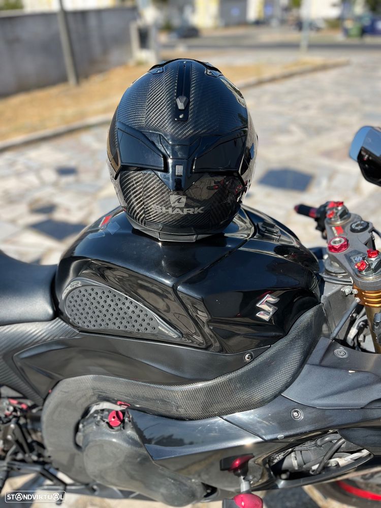 Suzuki GSX-R - 10