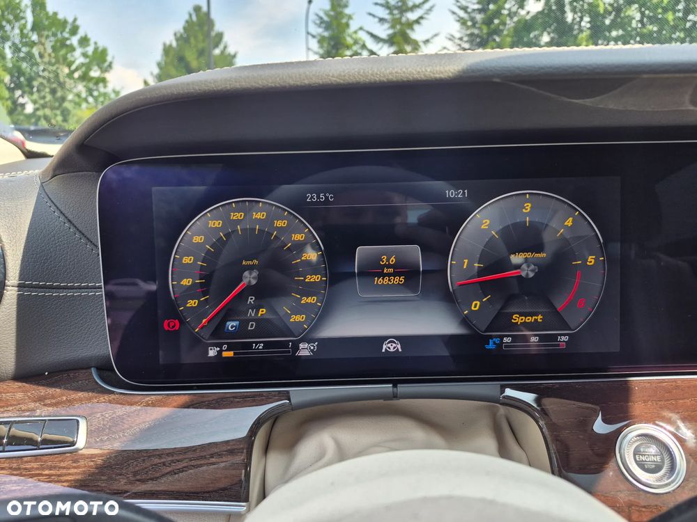 Mercedes-Benz CLS - 13