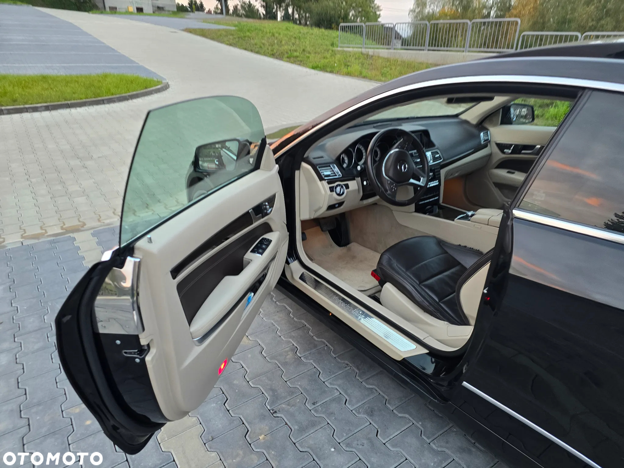 Mercedes-Benz Klasa E 250 - 31