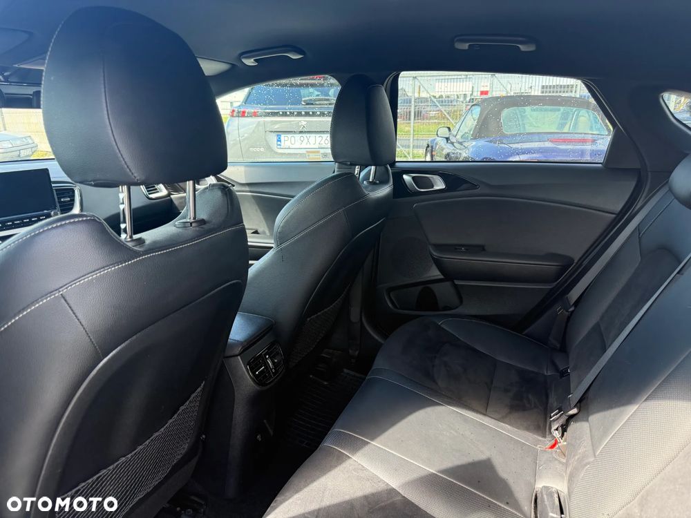 Kia ProCeed 1.5 T-GDI GT Line DCT - 15