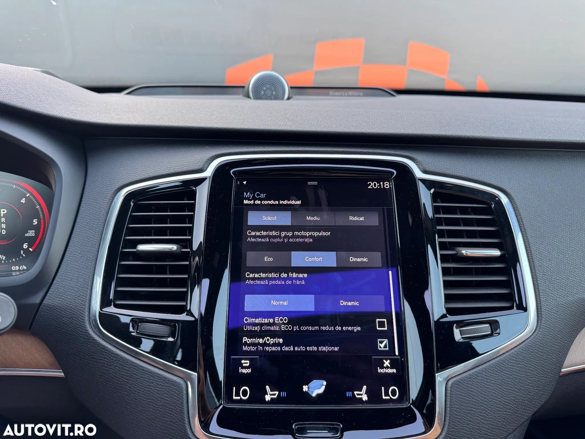 Volvo XC 90 D5 AWD Geartronic Inscription - 23