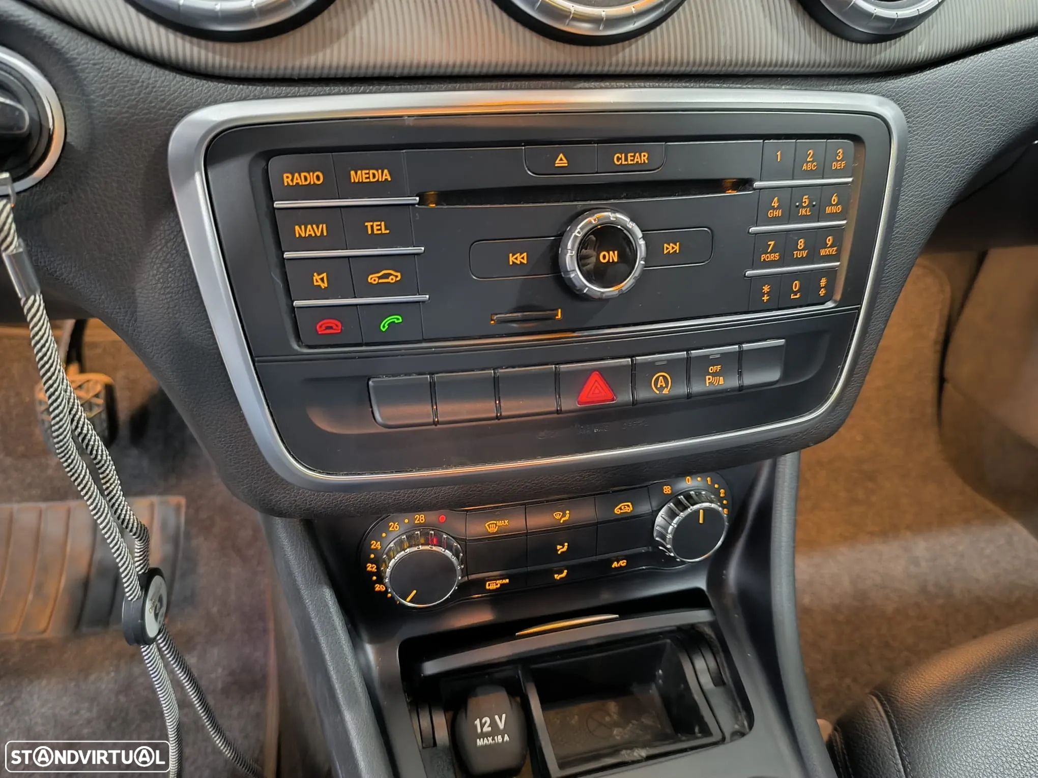 Mercedes-Benz CLA 180 CDi - 37