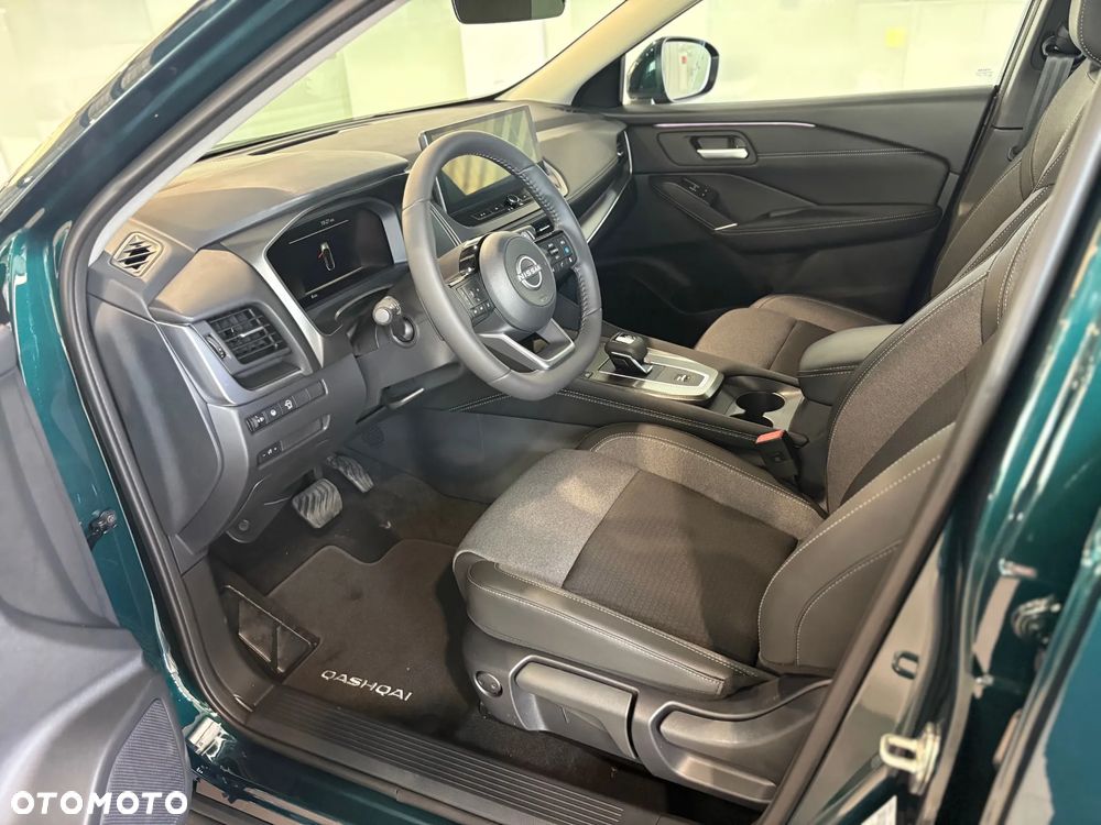 Nissan Qashqai 1.3 DIG-T mHEV N-Connecta Xtronic - 9
