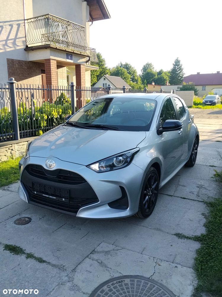 Toyota Yaris 130 1.5 VVT-i Style - 1