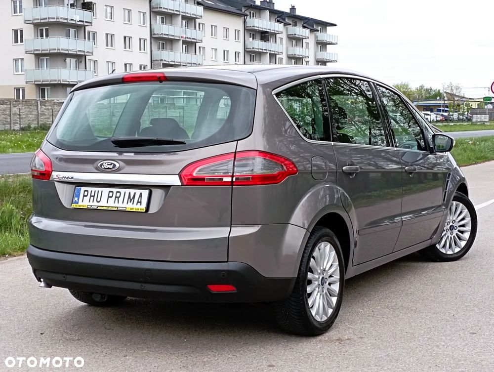 Ford S-Max - 15